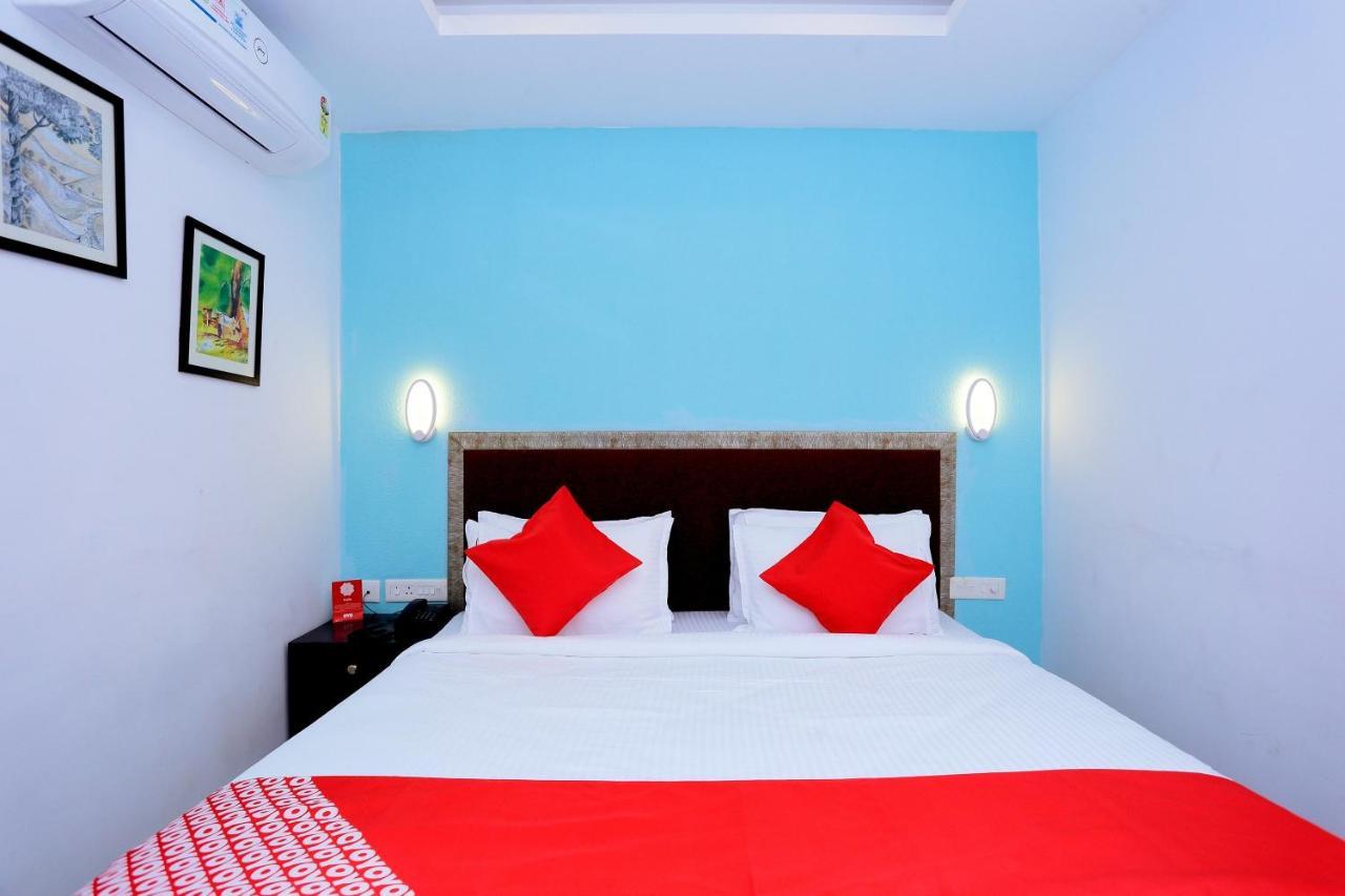 Capital O 61059 Green Life Hotel Kochi Eksteriør billede