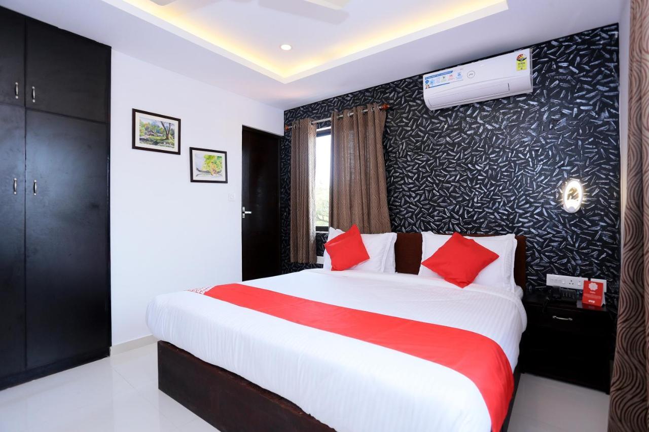 Capital O 61059 Green Life Hotel Kochi Eksteriør billede